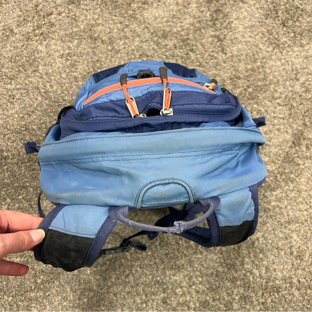 The north‎ face backpack womens blue recon hiking bag outdoor